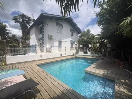 maison de 152 m² à bidache