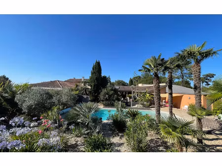 maison saint-sever 235 m² t-9 à vendre  549 000 €