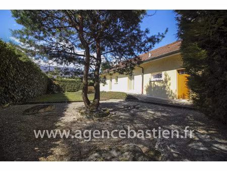 vente maison 5 pièces 152 m² saint-genis-pouilly (01630)