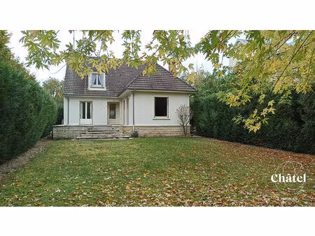 maison familiale à rénover - entre senlis et chantilly - 4 ch - sous sol total