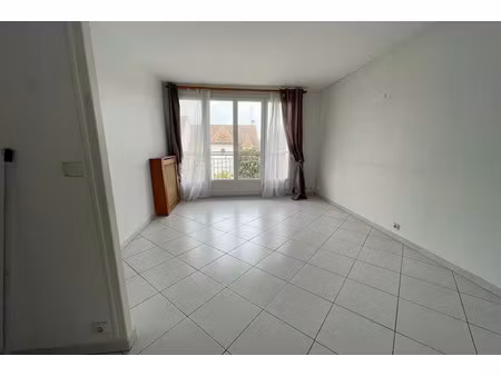 location appartement 3 pièces 57.72 m² à la varenne saint hilaire (94210)  1 400 €