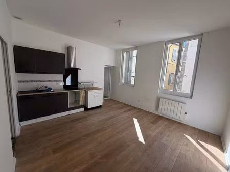 location appartement 2 pièces 38 m2 à lodève