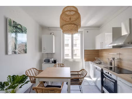 f3 / f4 traversant boulevard jean jaurès - résidence princip