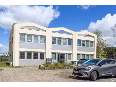 location bureaux 103m²