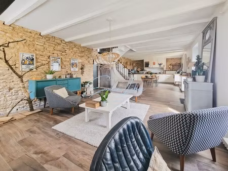 riec sur belon - rare!!! maison en pierre rénovée 220 m² + parcelle à bâtir en centre-bour