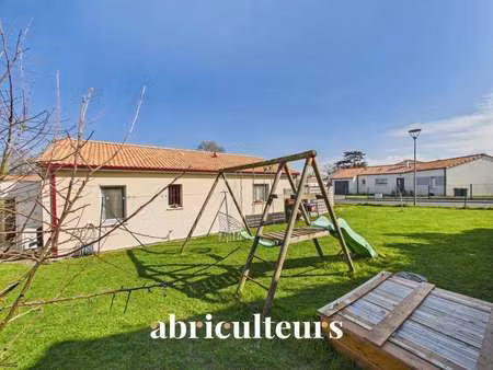 vente maison à pont-saint-martin (44860) : à vendre / 82m² pont-saint-martin