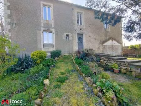 vente maison à sainte-hermine (85210) : à vendre / 143m² sainte-hermine