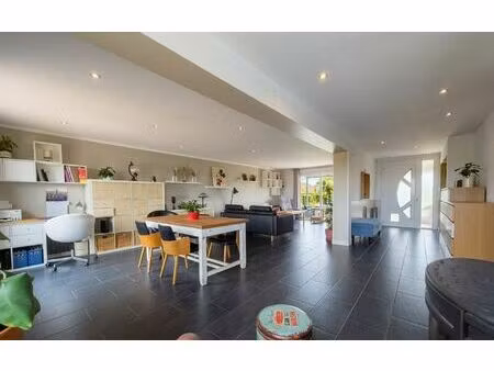 maison bouleurs 170 m² t-7 à vendre  459 000 €