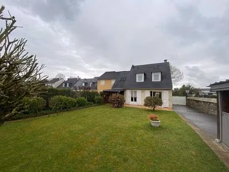 charmante maison familiale t4 avec jardin et garage quartier calme et recherché dans oloro