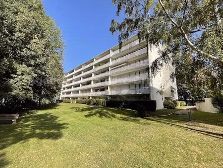 appartement 4 pièces proche centre ville et gare