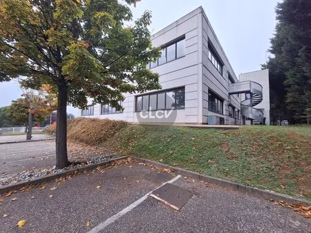 espace commerce à louer - limonest parc des tuileries- divisible de 368 à 1849 m²