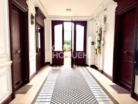 local professionnel ? cabinet ? en rdc