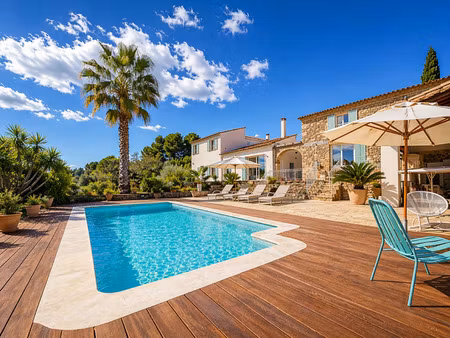 propriété à vendre aigues vives 15 pièce(s) 380m2 1 285 000€