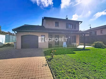 maison familiale de charme avec garage et grand jardin  genay  métropole de lyon