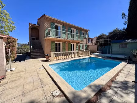 exclusivité lambesc : maison avec piscine