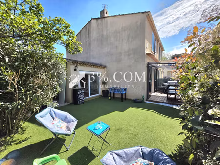 maison familiale rénovée en centre-ville