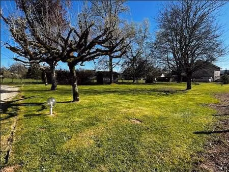 terrain constructible à vendre