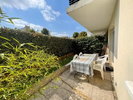 centre ville appartement f3 en rez de jardin