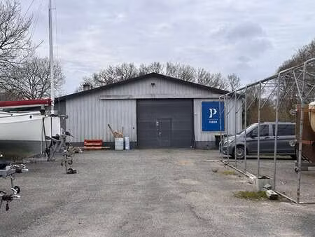 vente bureaux et commerces à gouesnach (29950) : à vendre / 240m² gouesnach