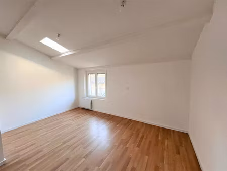 immeuble apt 5p 68m2