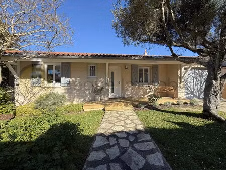 jolie maison de plain pied en hypercentre