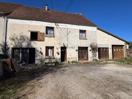 maison de 140m2 + un atelier  dépendances et studio