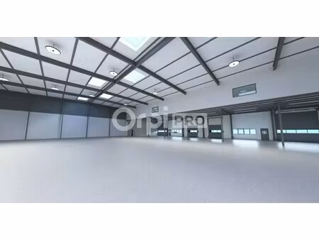 location local d'activités 55 m² à 3 384 m²