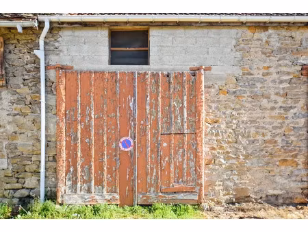 vente maison 1 pièce 43 m² à saint-sernin-du-plain (71510)  19 000 €