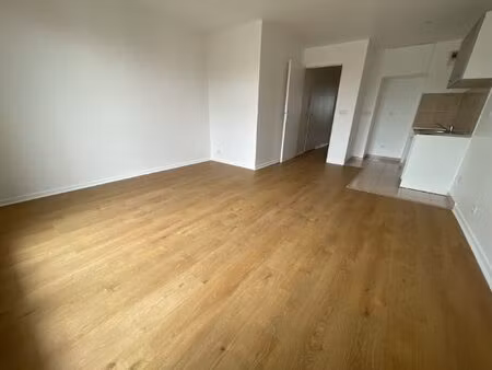 2 pièces 44m2 proche métro villejuif léo lagrange