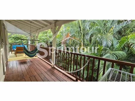 appartement t2bis + studio idéal investisseur bouillante