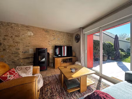 maison les hauts d anjou 6 pièce(s) 110 m2