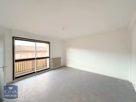 location appartement 1 pièce 27m² montauban 82000