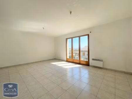 location appartement 2 pièces 44m² beaumont de lomagne 82500