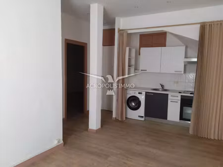 location appartement 3 pièces 43 m² à nice (06000)