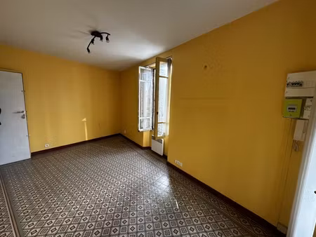 bureau 1 pièce - 16 m²