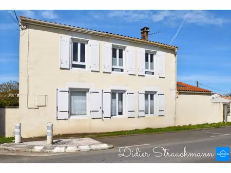 maison à vendre aigrefeuille d'aunis 5 pièce(s) 112m2 238 500€