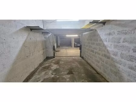 achat parking nice 06100