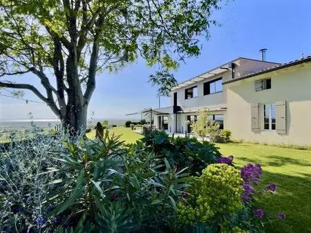 achat maison 8 pièces 260m² mortagne sur gironde 17120