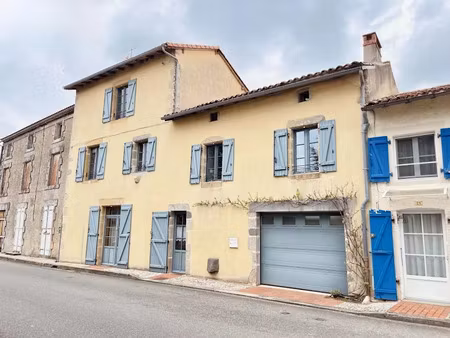 vente maison 267.5 m² à abzac (16500)  210 600 €
