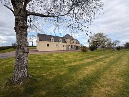 vente maison à la colombe (50800) : à vendre / 105m² la colombe