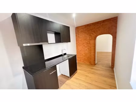 location appartement 3 pièces 69 m² à albi (81000)