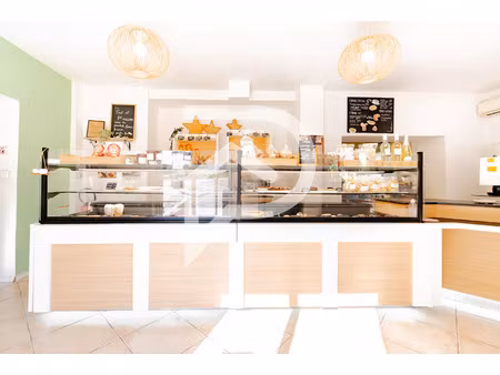 vente commerce 140 m² ollioules (83190)