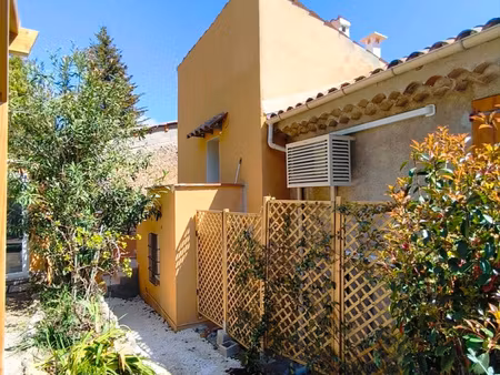 nouveau - maison de village rénovée avec jardin et vue mer