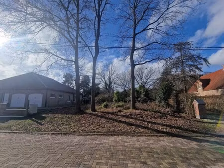 goed gelegen villagrond te koop