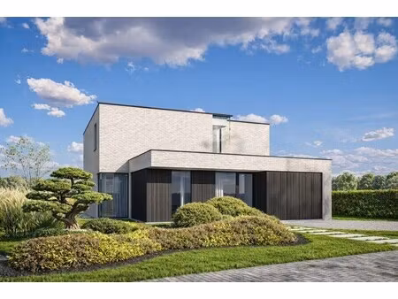 grond met vergunning voor de bouw van een moderne villa