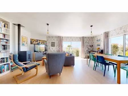 maison de village de 110 88 m² à pont-l'abbe-d'arnoult