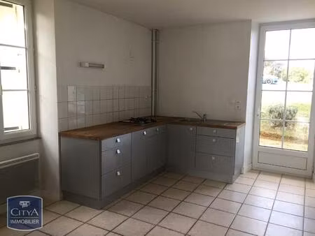 location maison 3 pièces 84m² sorges et ligueux en perigord 24420