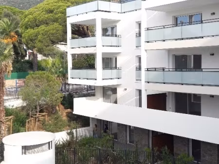 location appartement 3 pièces 59m² cavalaire sur mer 83240