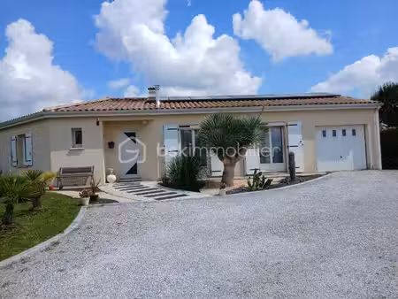 maison de 124 m² à saint-simon-de-pellouaille