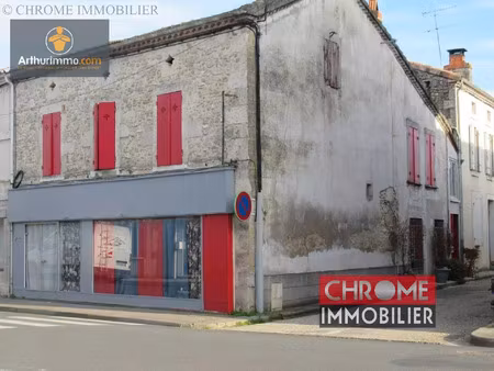 vente immeuble 3 pièces 100 m2 à casteljaloux
